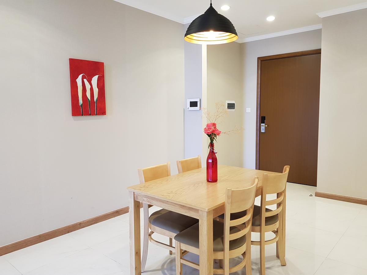 The Berry Vinhomes Luxury Apartments Хошимін Екстер'єр фото
